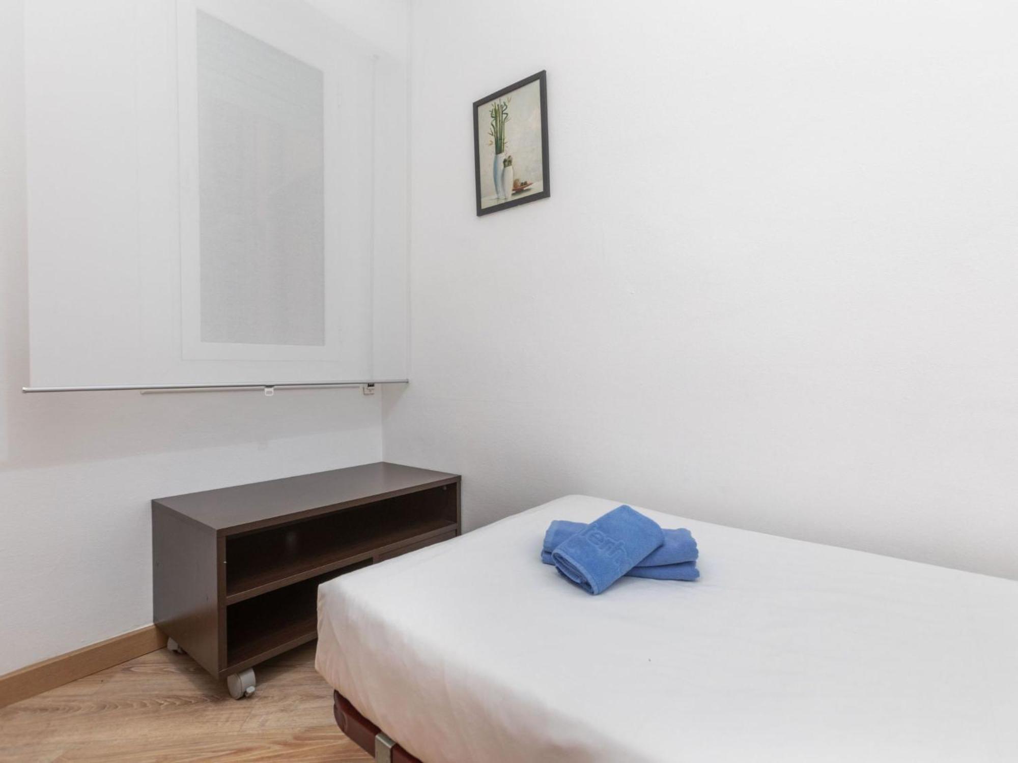 Apartment Eixample Esq Rocafort Diputacio By Interhome Barcelona Exterior foto